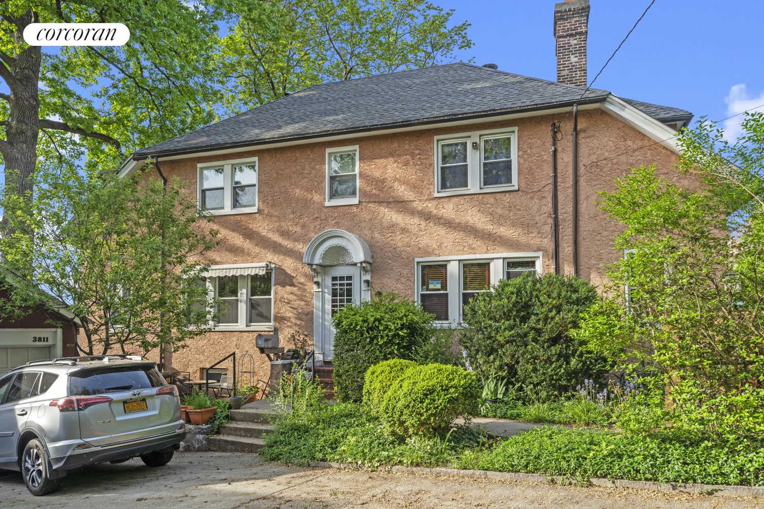3811 ORLOFF Avenue, Bronx, NY 10463