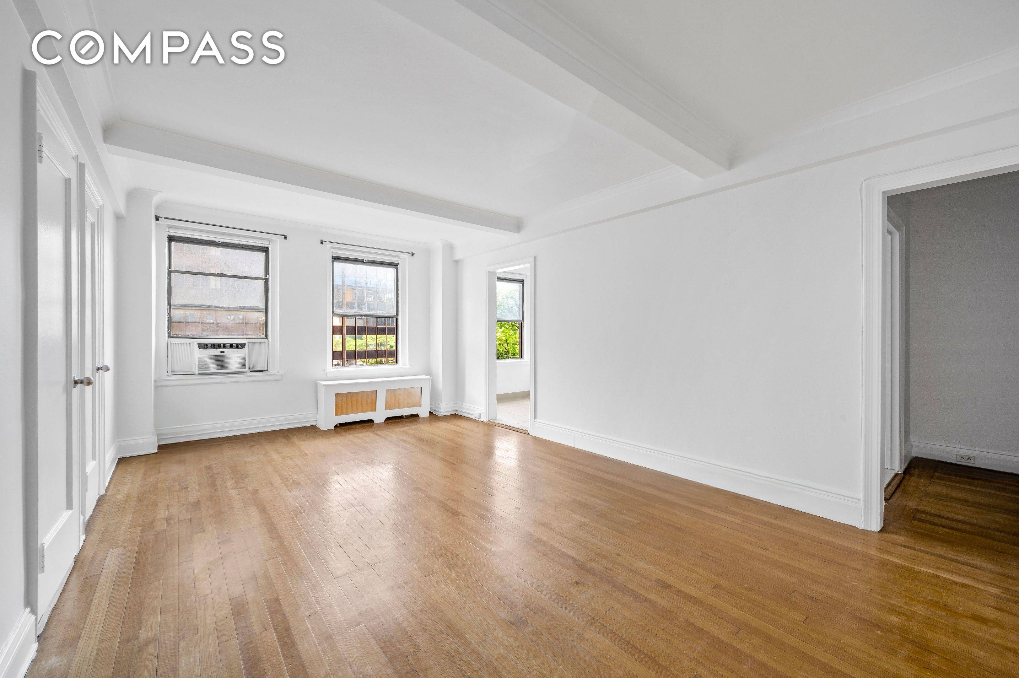 865 United Nations Plaza #4B, Manhattan, NY 10017