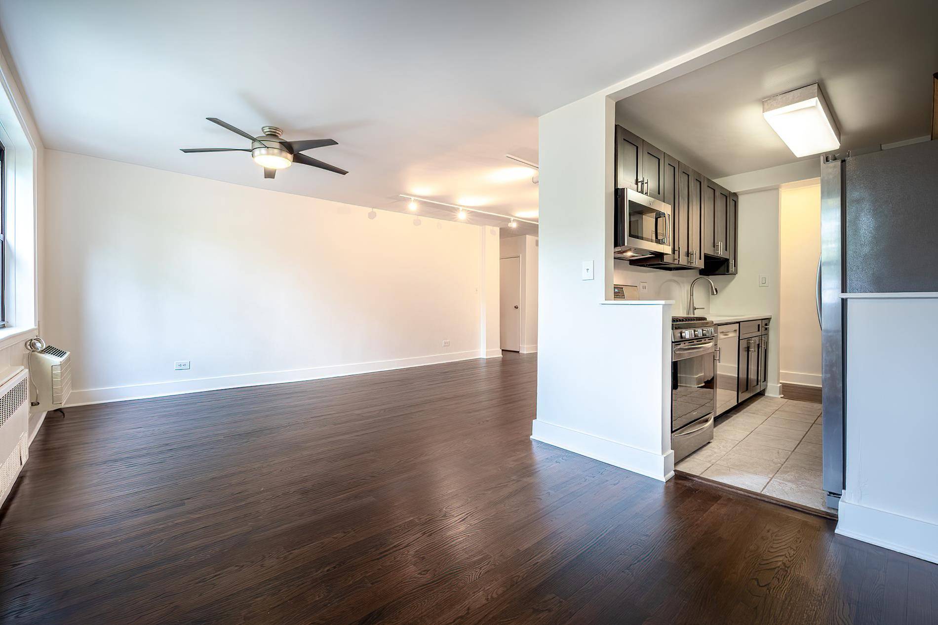 Bronx, NY 10471,6495 Broadway #4-M