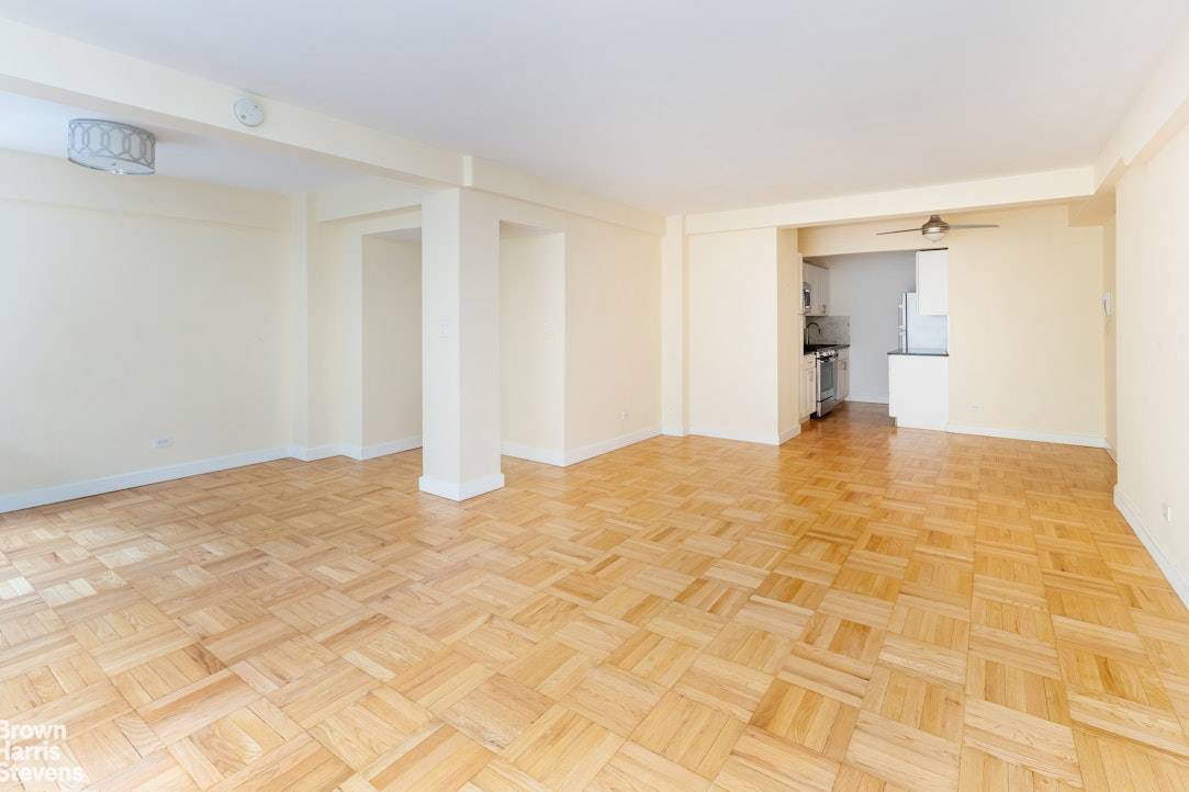 Manhattan, NY 10017,249 E 48TH Street #3A