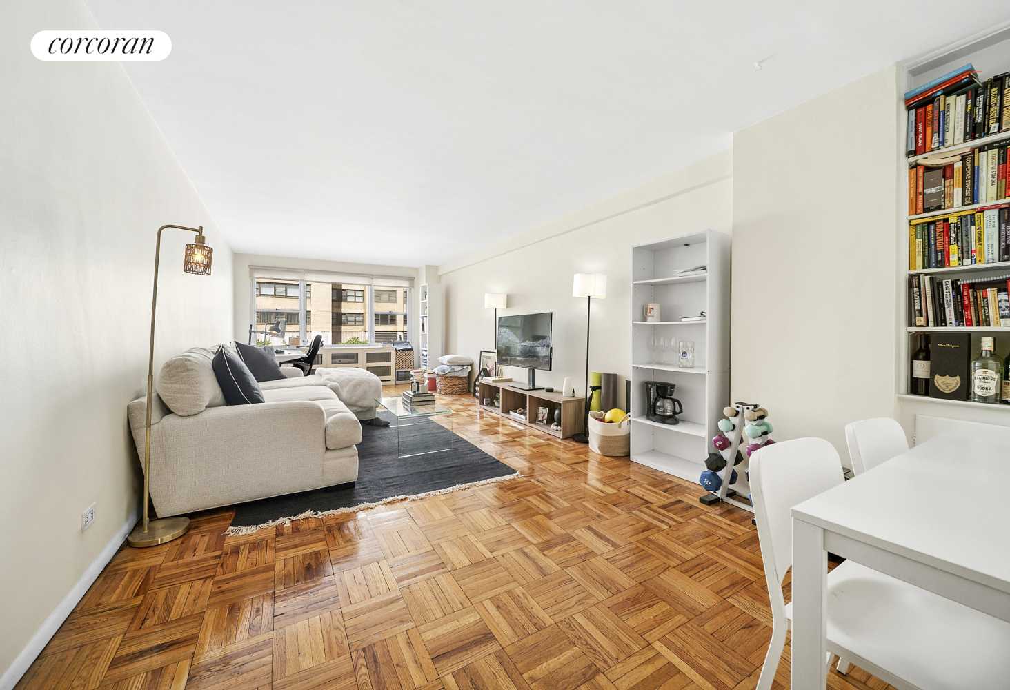 201 E 37TH Street #4G, Manhattan, NY 10016