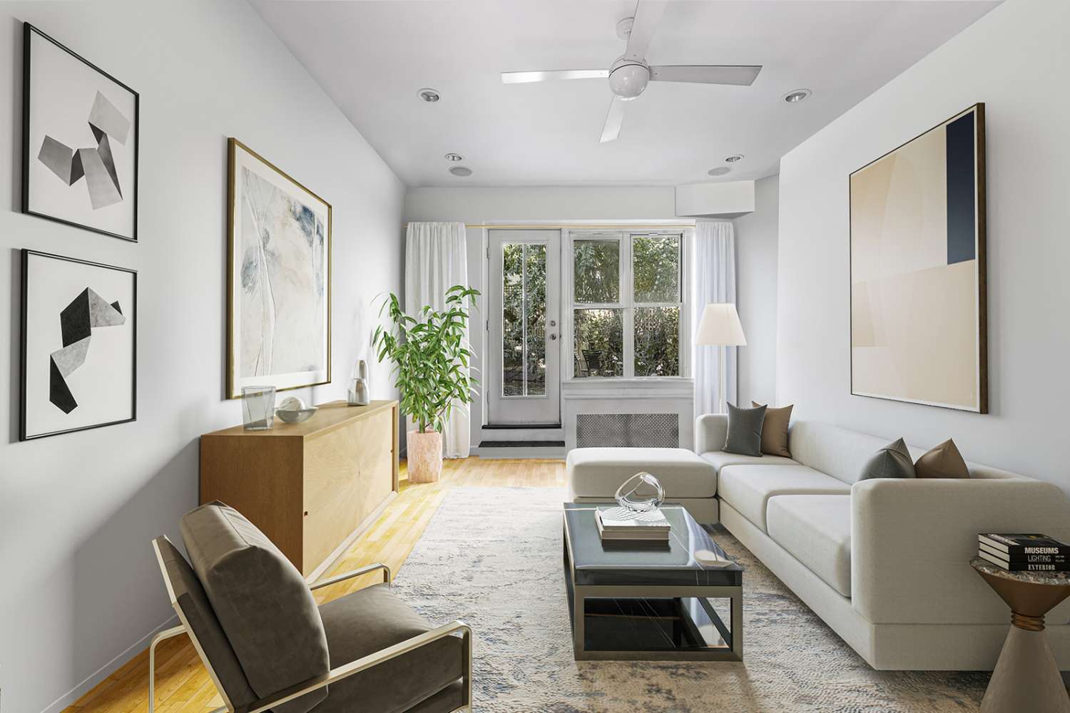 Manhattan, NY 10014,11 CHARLTON Street #1A
