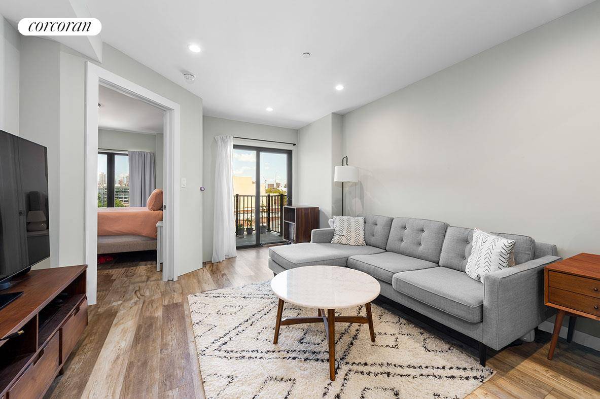 30-82 CRESCENT Street #4C, Queens, NY 11102