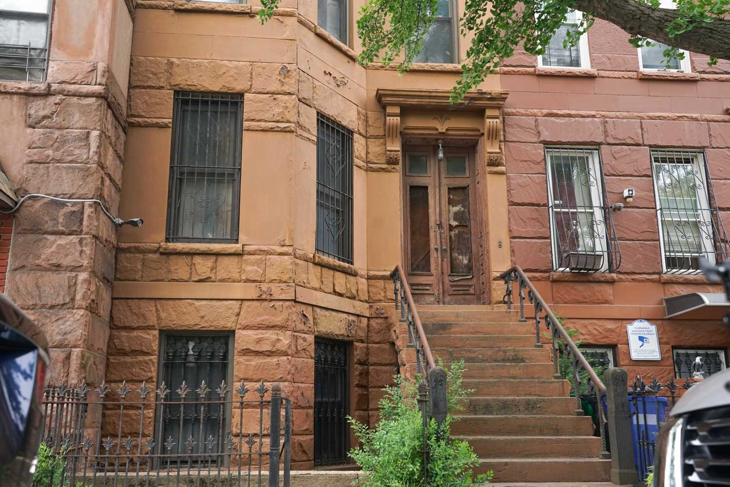Brooklyn, NY 11233,495 BAINBRIDGE Street