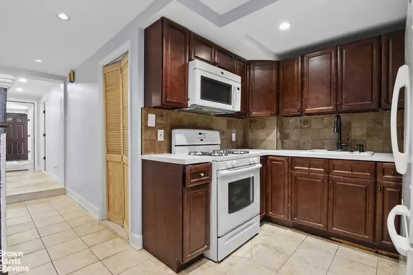 Brooklyn, NY 00000,1761 E 16TH Street