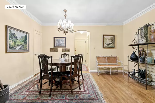 Manhattan, NY 10128,520 E 90TH Street #2B