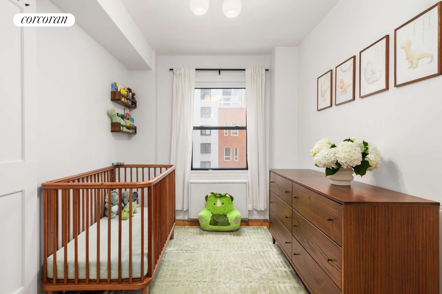 Manhattan, NY 10017,301 E 48TH Street #6G