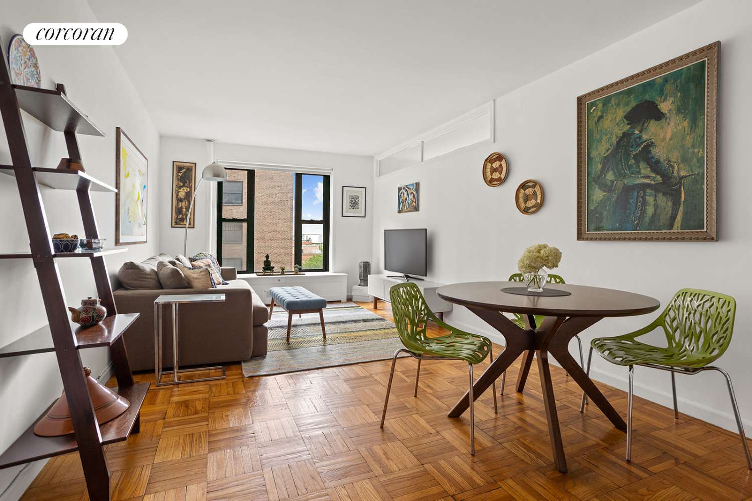 Brooklyn, NY 11238,361 CLINTON Avenue #5B