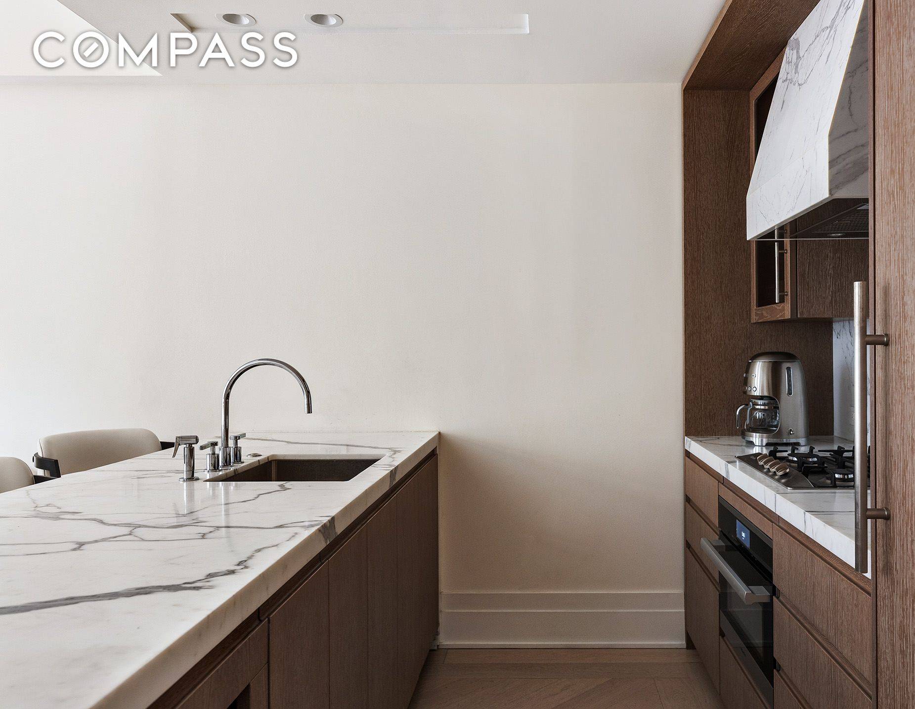 Manhattan, NY 10012,40 Bleecker Street #3E
