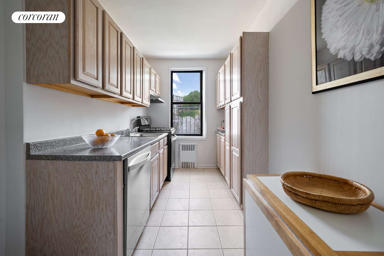Brooklyn, NY 11218,202 SEELEY Street #2E