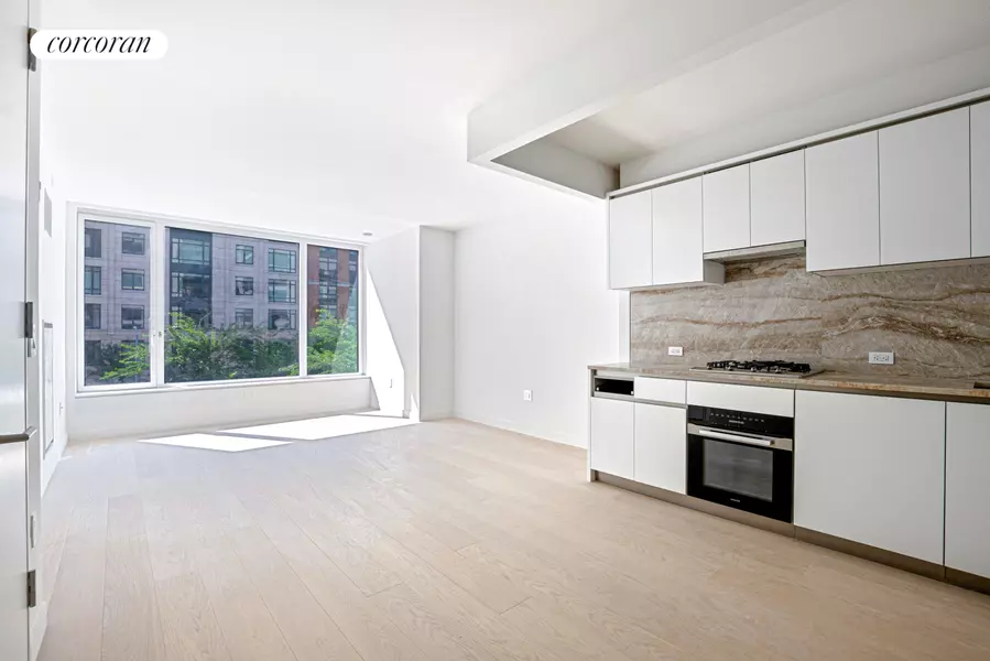 450 WASHINGTON Street #202, Manhattan, NY 10013
