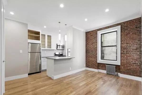 21-48 35th Street #4-H, Queens, NY 11105