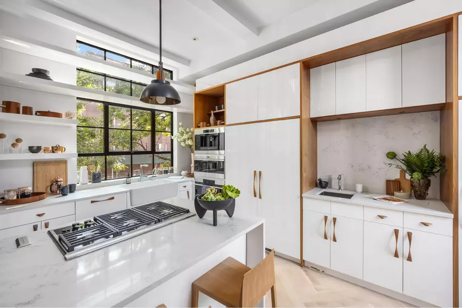 181 PRESIDENT Street, Brooklyn, NY 11231