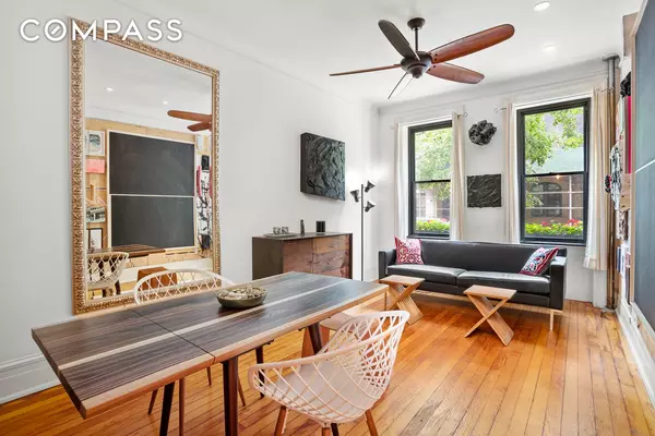 223 W 21st Street #1M, Manhattan, NY 10011
