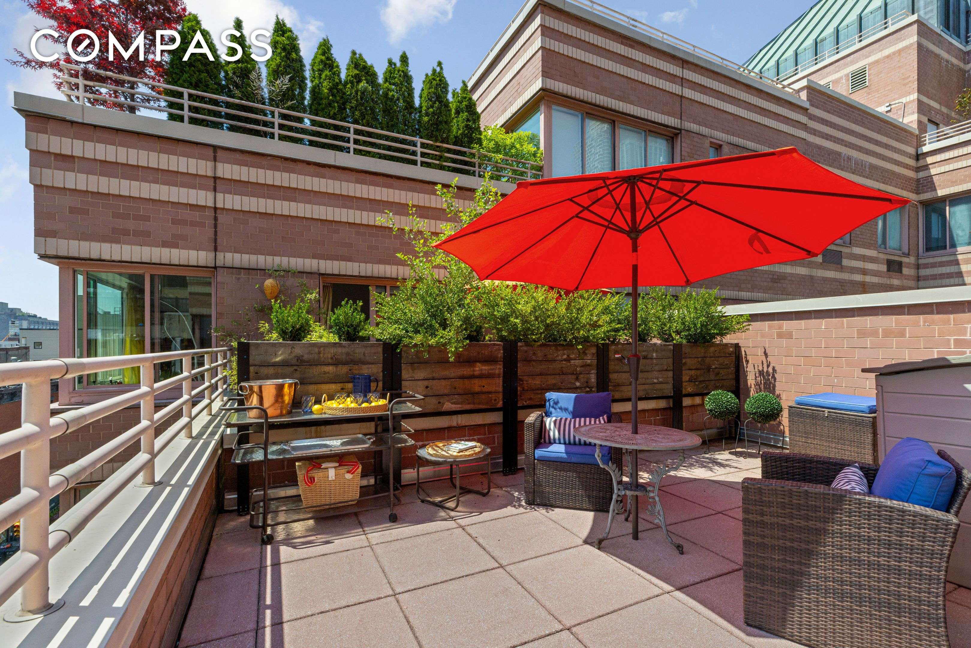 Manhattan, NY 10019,393 W 49th Street #5C