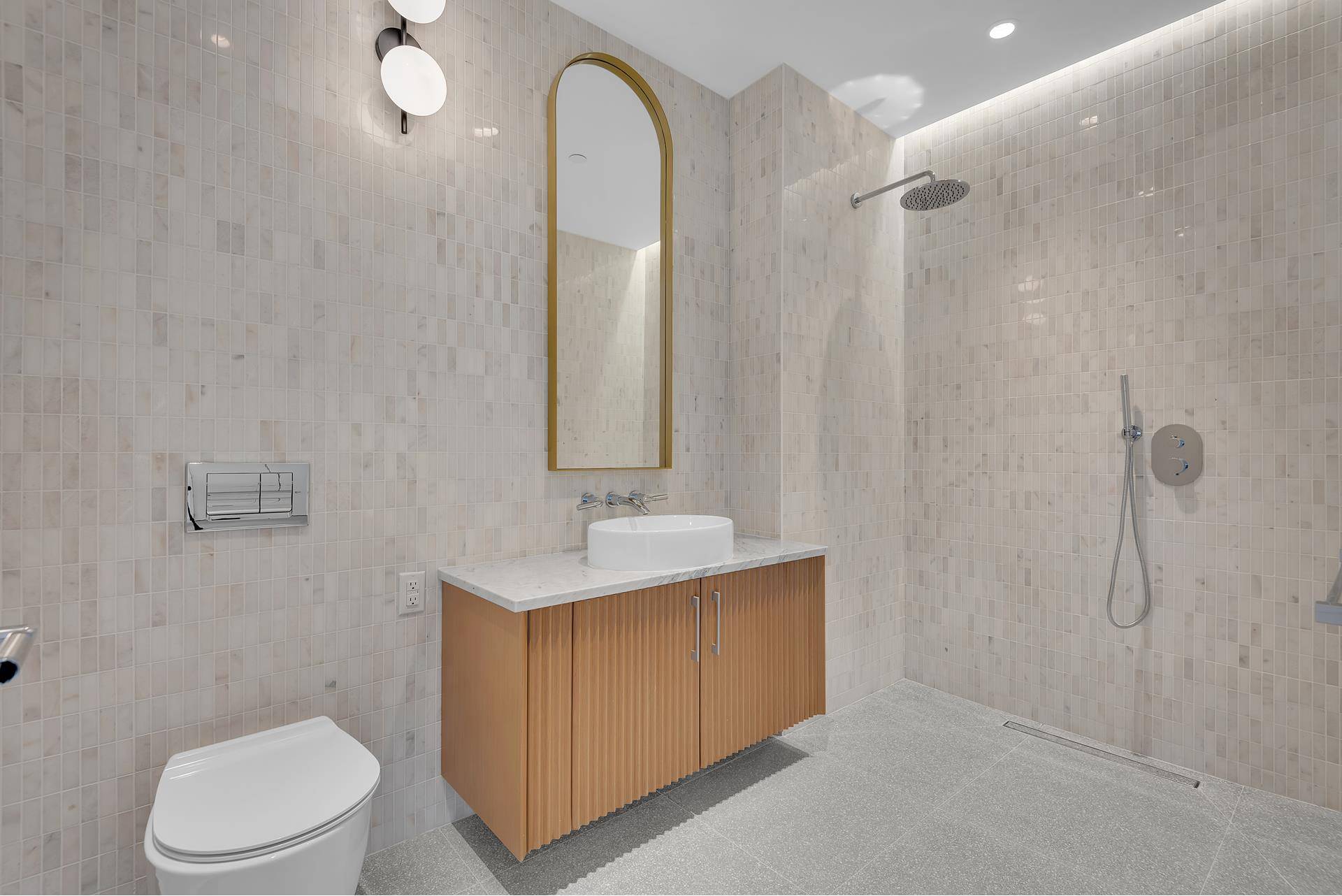 Brooklyn, NY 11238,450 GRAND Avenue #6B
