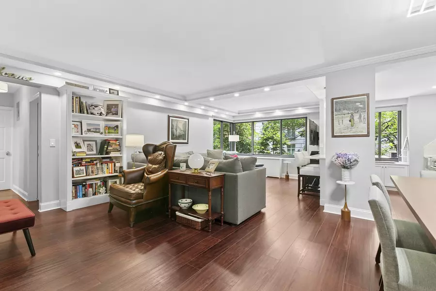 10 E END Avenue #2F, Manhattan, NY 10075