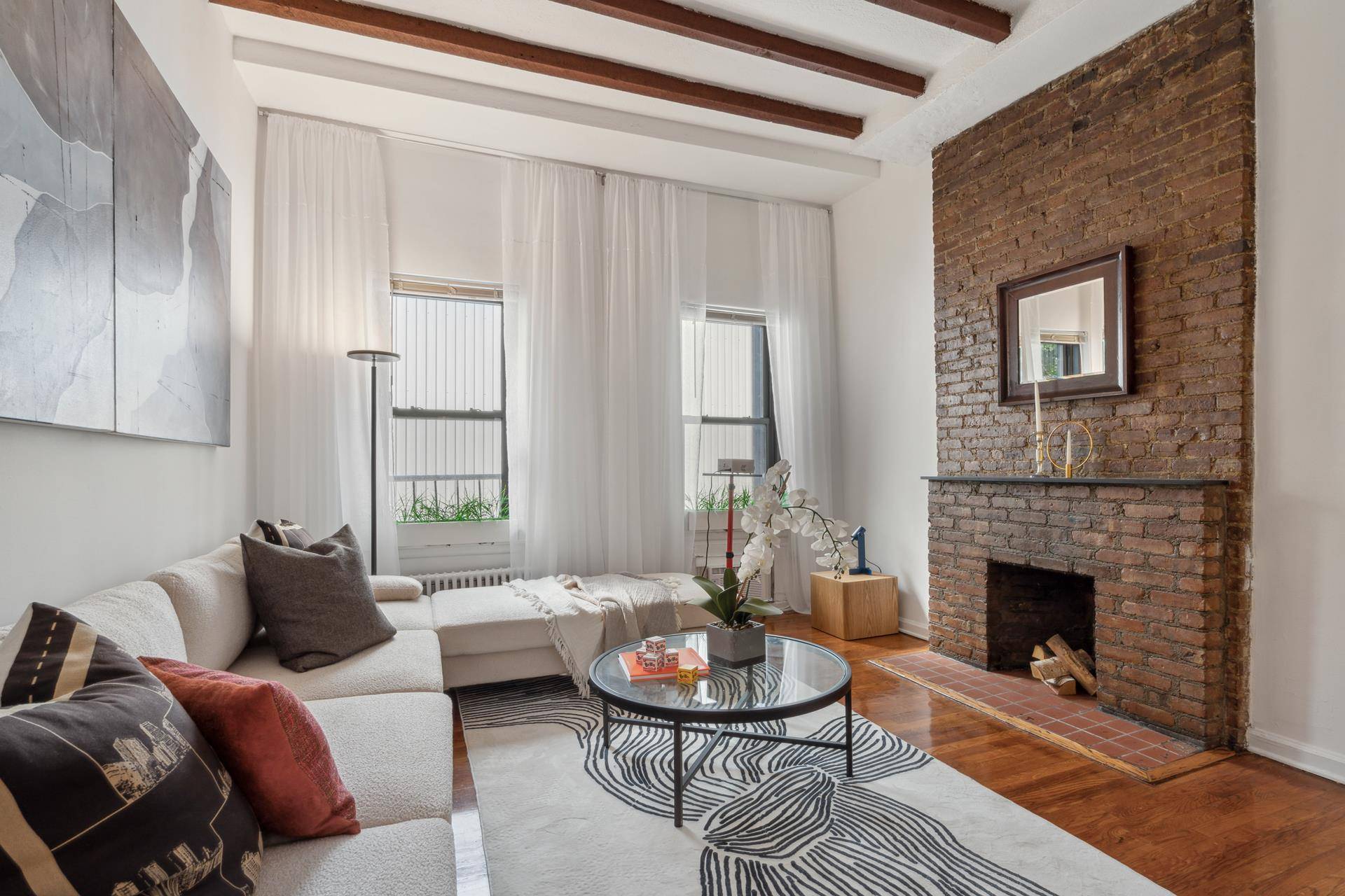 431 W 54TH Street #5C, Manhattan, NY 10019