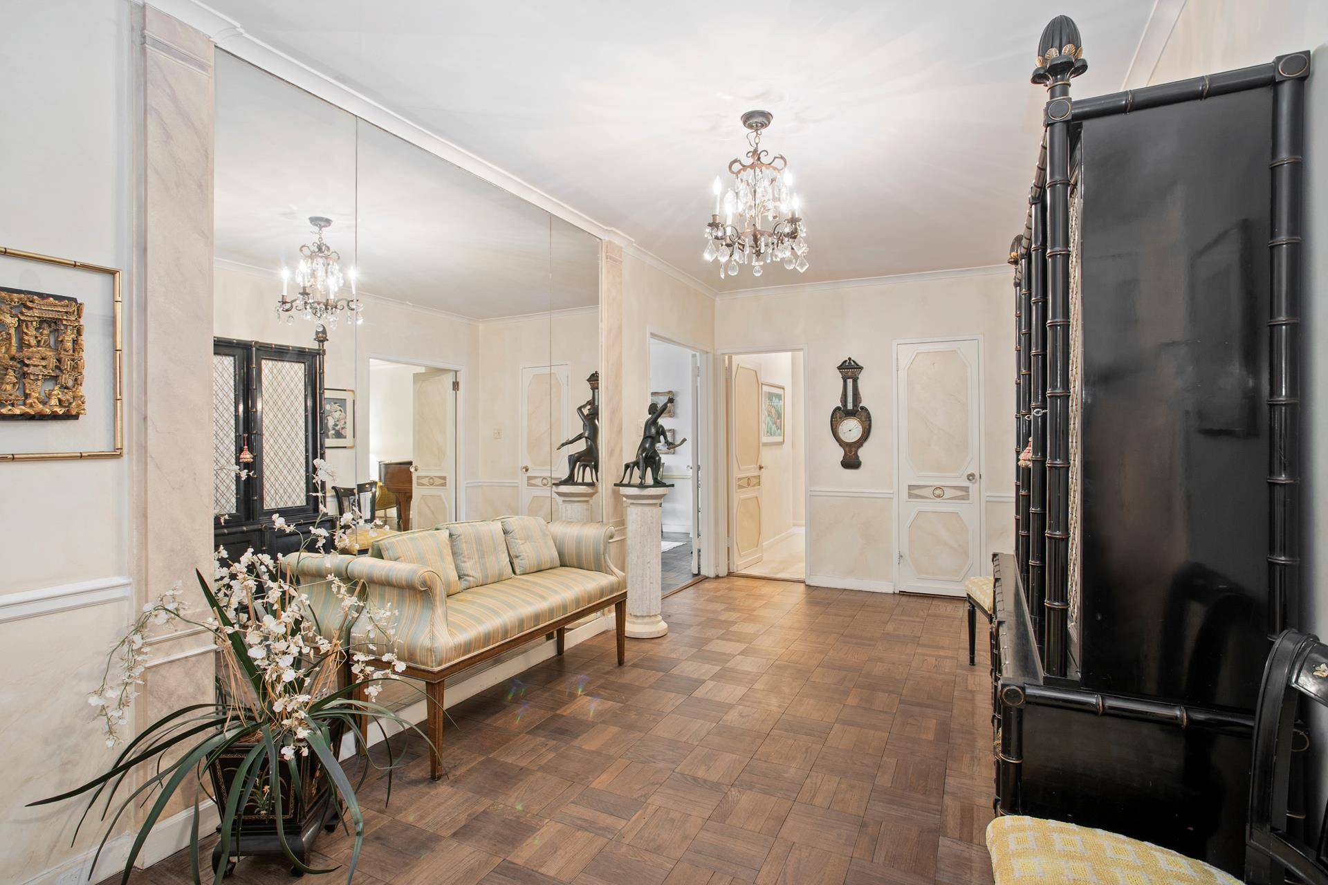 Manhattan, NY 10021,150 E 69TH Street #3K