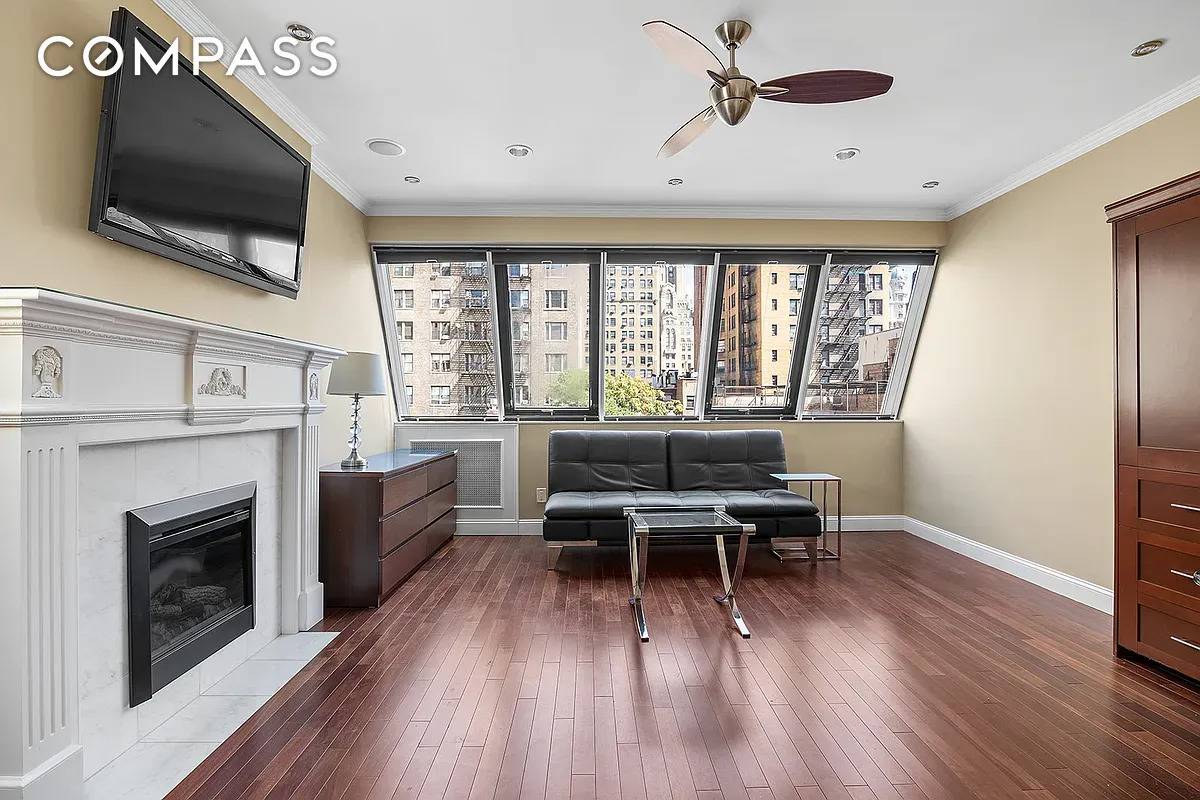 258 W 71st Street #3A, Manhattan, NY 10023