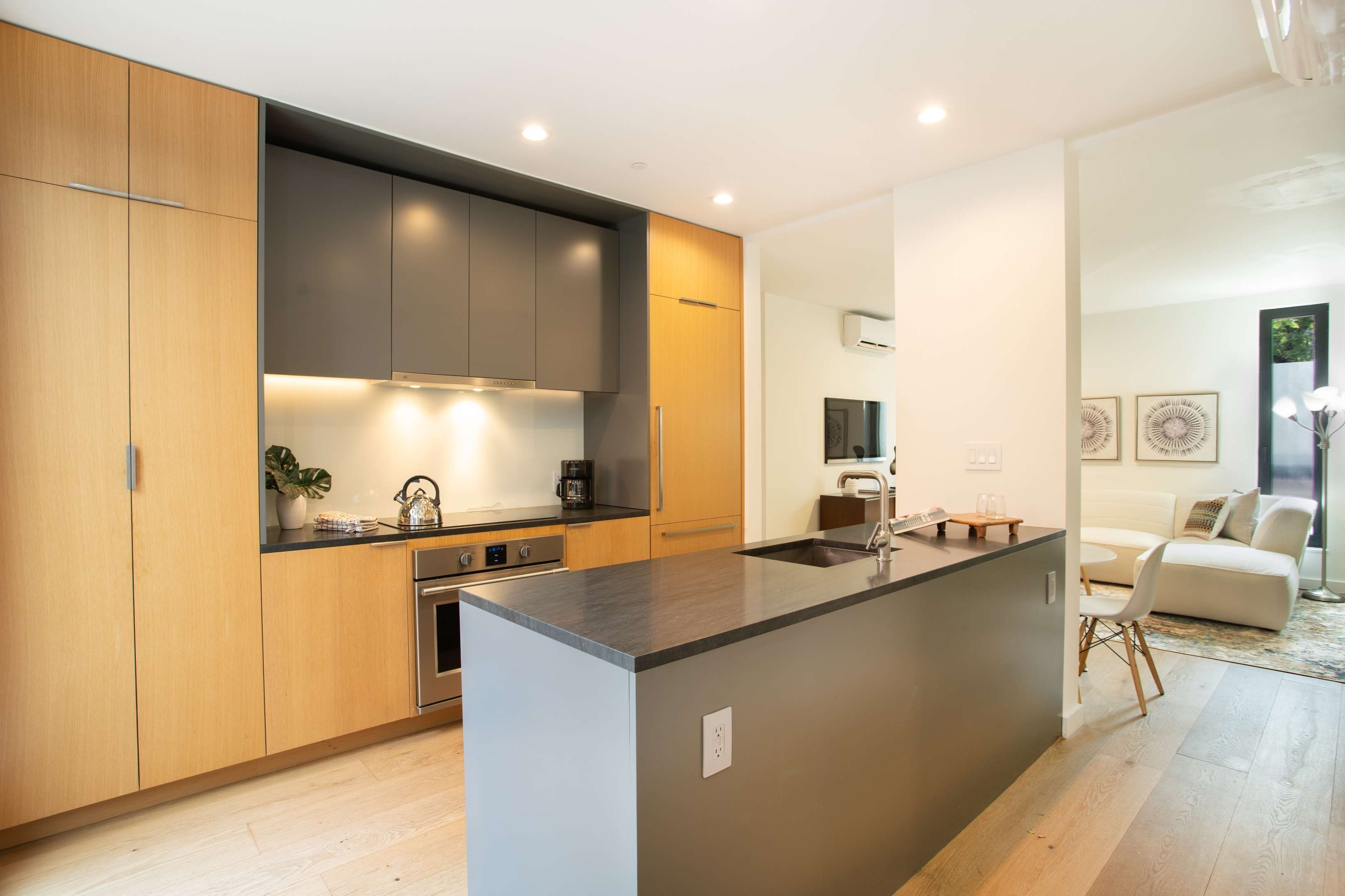 Brooklyn, NY 11217,8 St Marks Place #1B