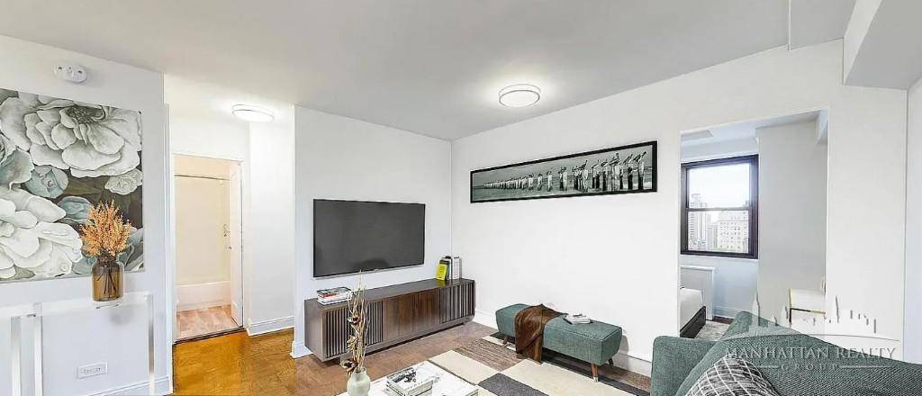 145 E 16th Street #9A, Manhattan, NY 10003