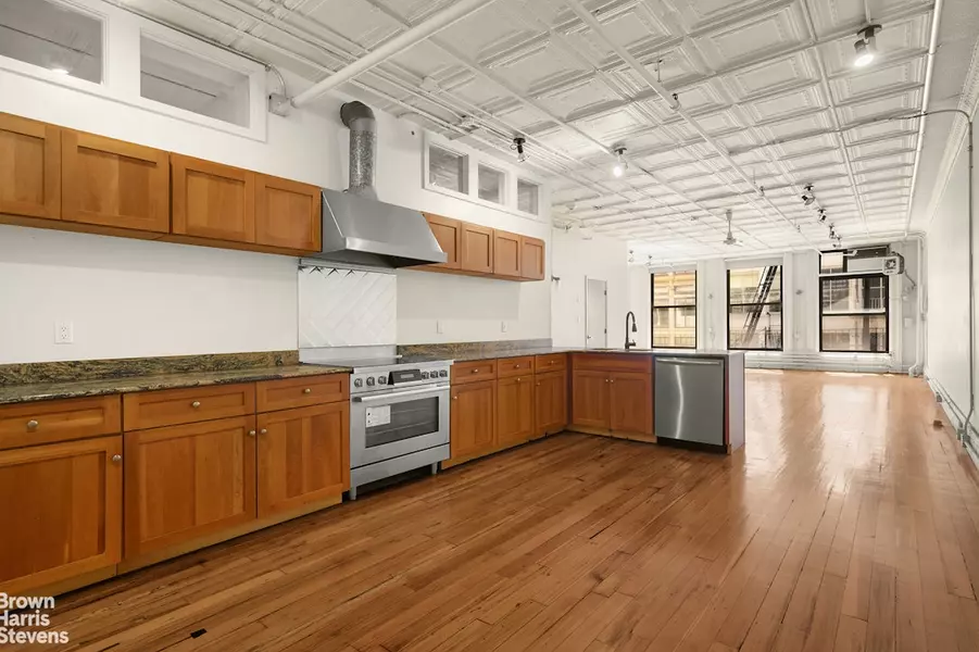547 BROADWAY #3, Manhattan, NY 10012