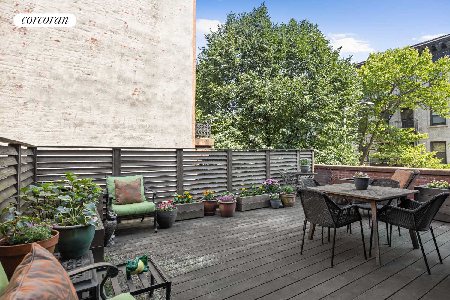 Brooklyn, NY 11217,8 8th Avenue #2B