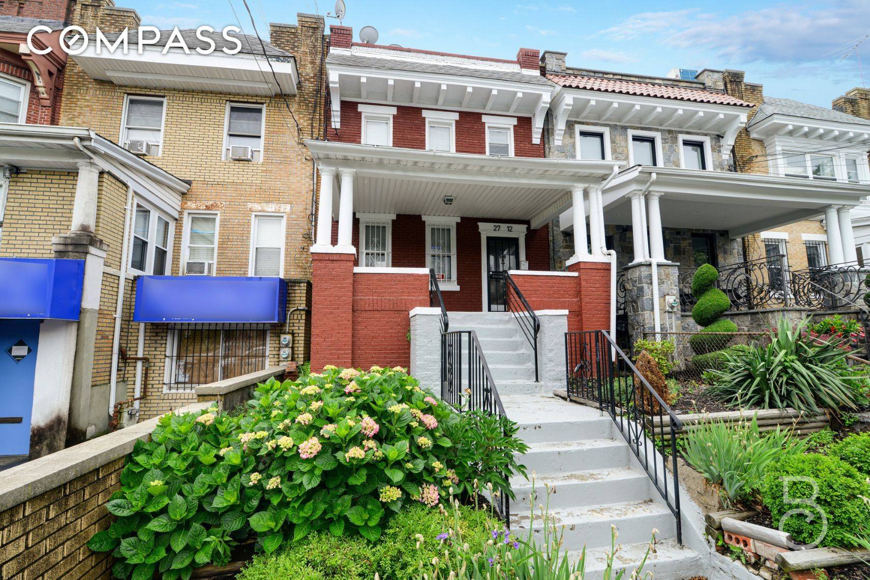 27-12 Ditmars Boulevard, Queens, NY 11105