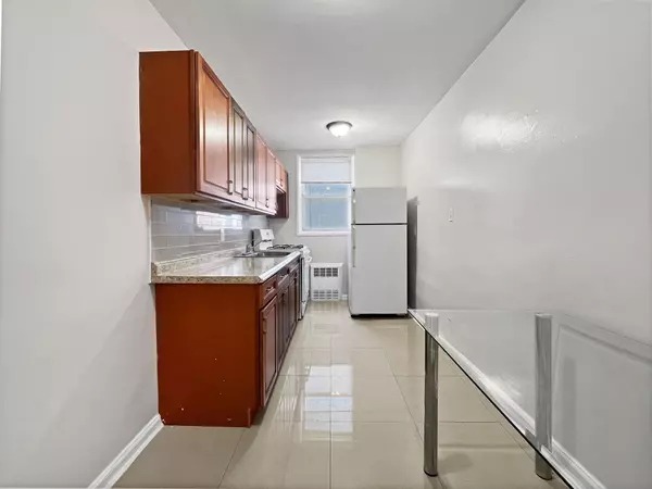 Brooklyn, NY 11229,1730 E 14th Street #5-K