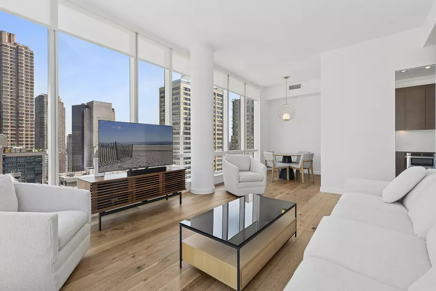 325 LEXINGTON Avenue #22C, Manhattan, NY 10016