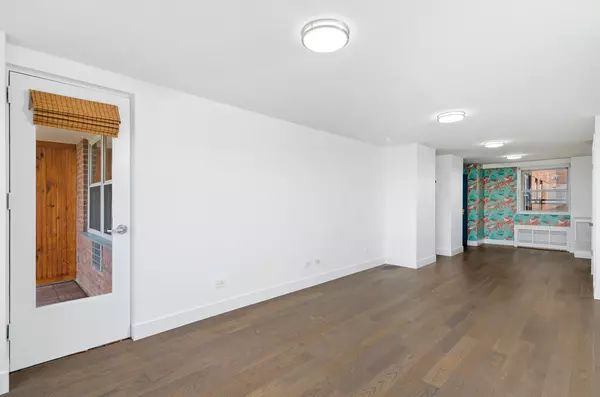 Bronx, NY 10471,5700 ARLINGTON Avenue #12T