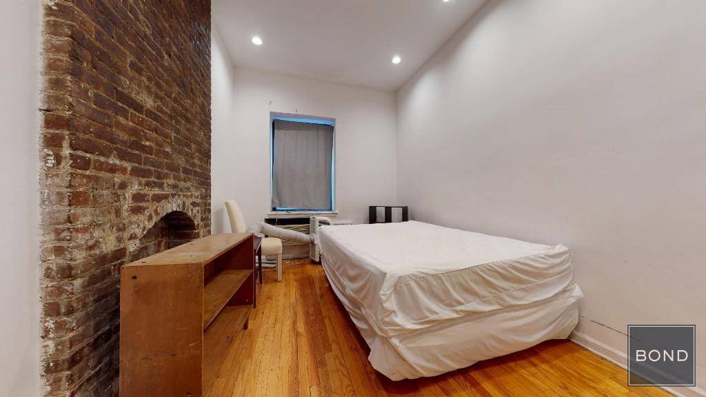 332 E 93rd Street #1B, Manhattan, NY 10128