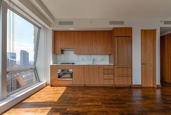 Manhattan, NY 10018,400 5th Avenue #47-A