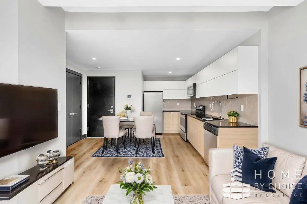 Brooklyn, NY 11226,88 Linden Boulevard #2G