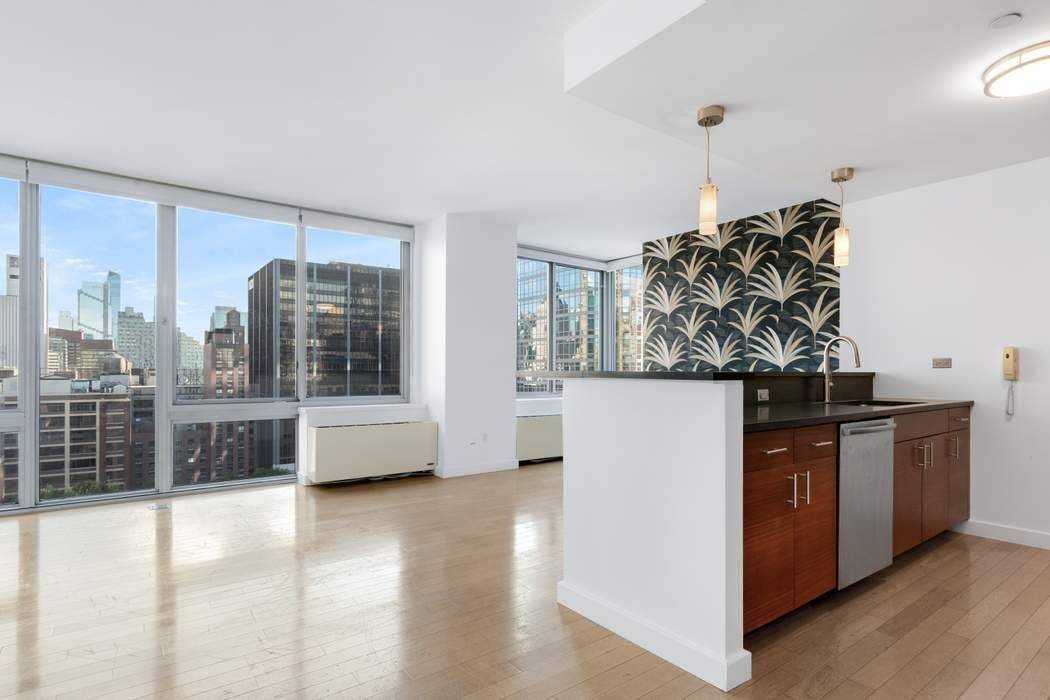 225 W 60th Street #17B, Manhattan, NY 10023