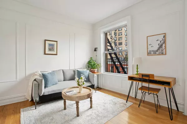 210 E 17TH Street #5A, Manhattan, NY 10003
