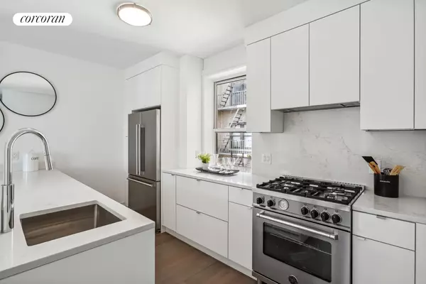 Queens, NY 11354,14809 NORTHERN Boulevard #5M