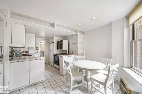 Manhattan, NY 10065,315 E 68TH Street #15J