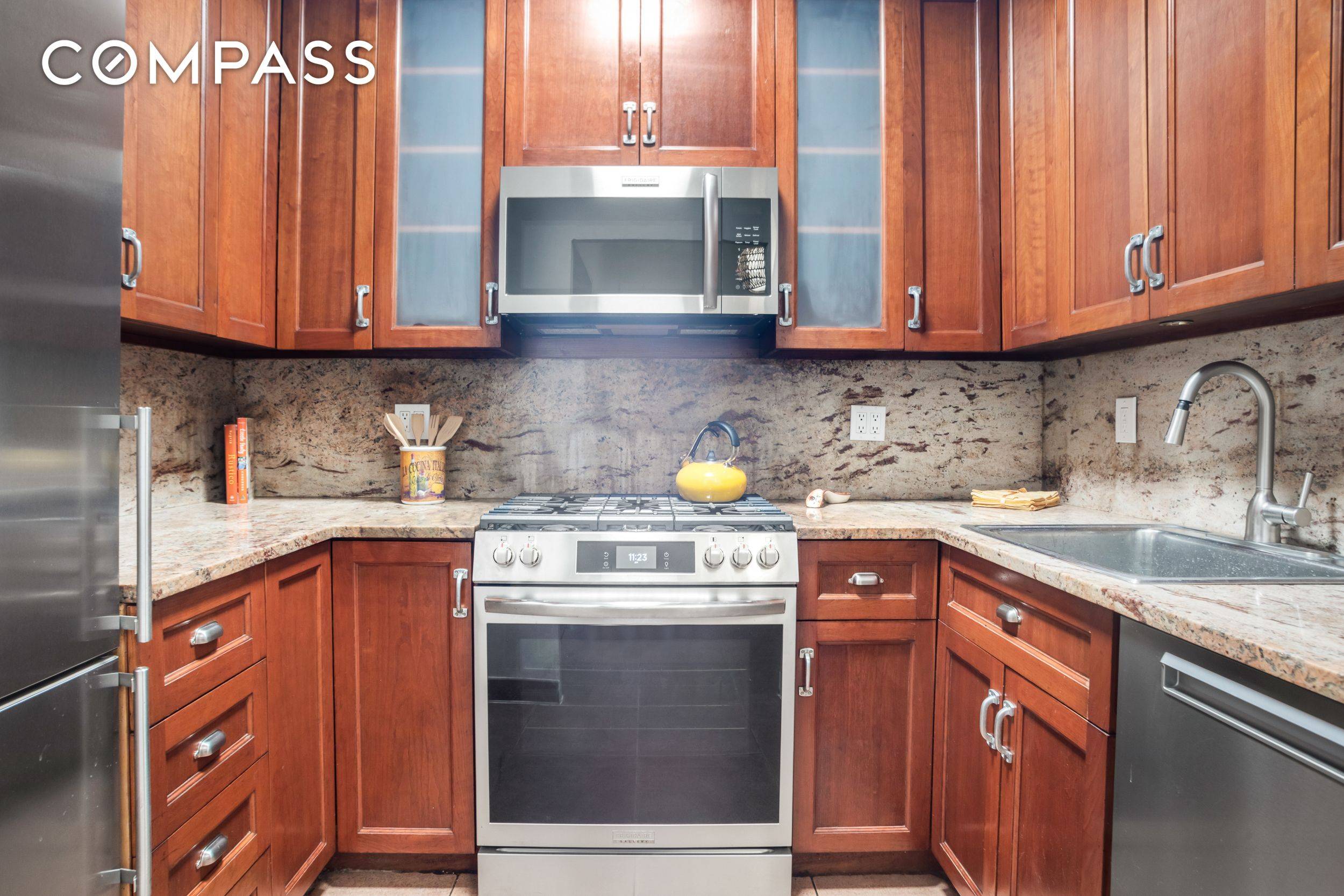 Manhattan, NY 10003,130 E 18th Street #1G