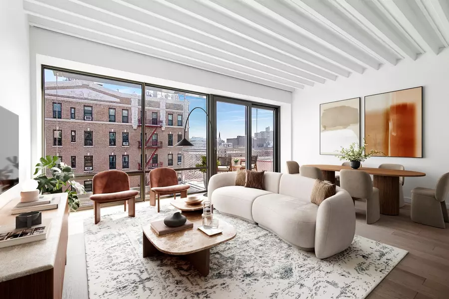305 UNION Avenue #5A, Brooklyn, NY 11211