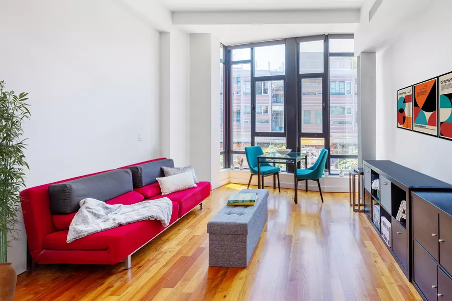 161 N 4TH Street #2D, Brooklyn, NY 11211