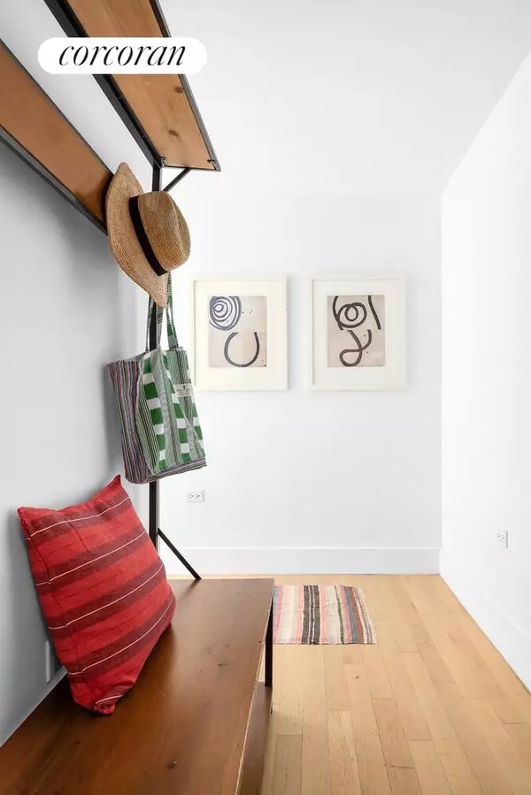 Manhattan, NY 10002,154 ATTORNEY Street #603