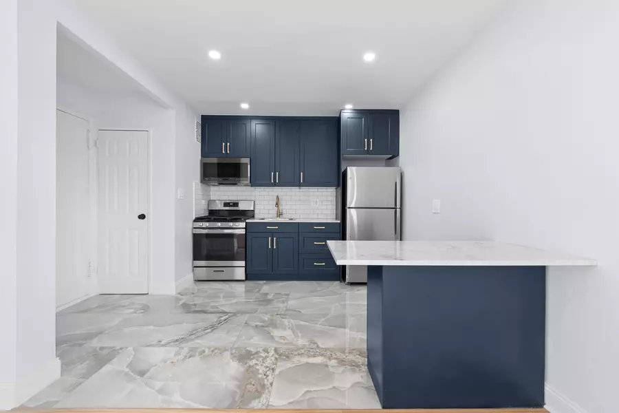 37-56 87th Street #3-C, Queens, NY 11372