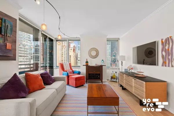 Manhattan, NY 10028,300 E 85th Street #1004