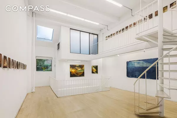 Manhattan, NY 10011,251 W 19th Street #1G