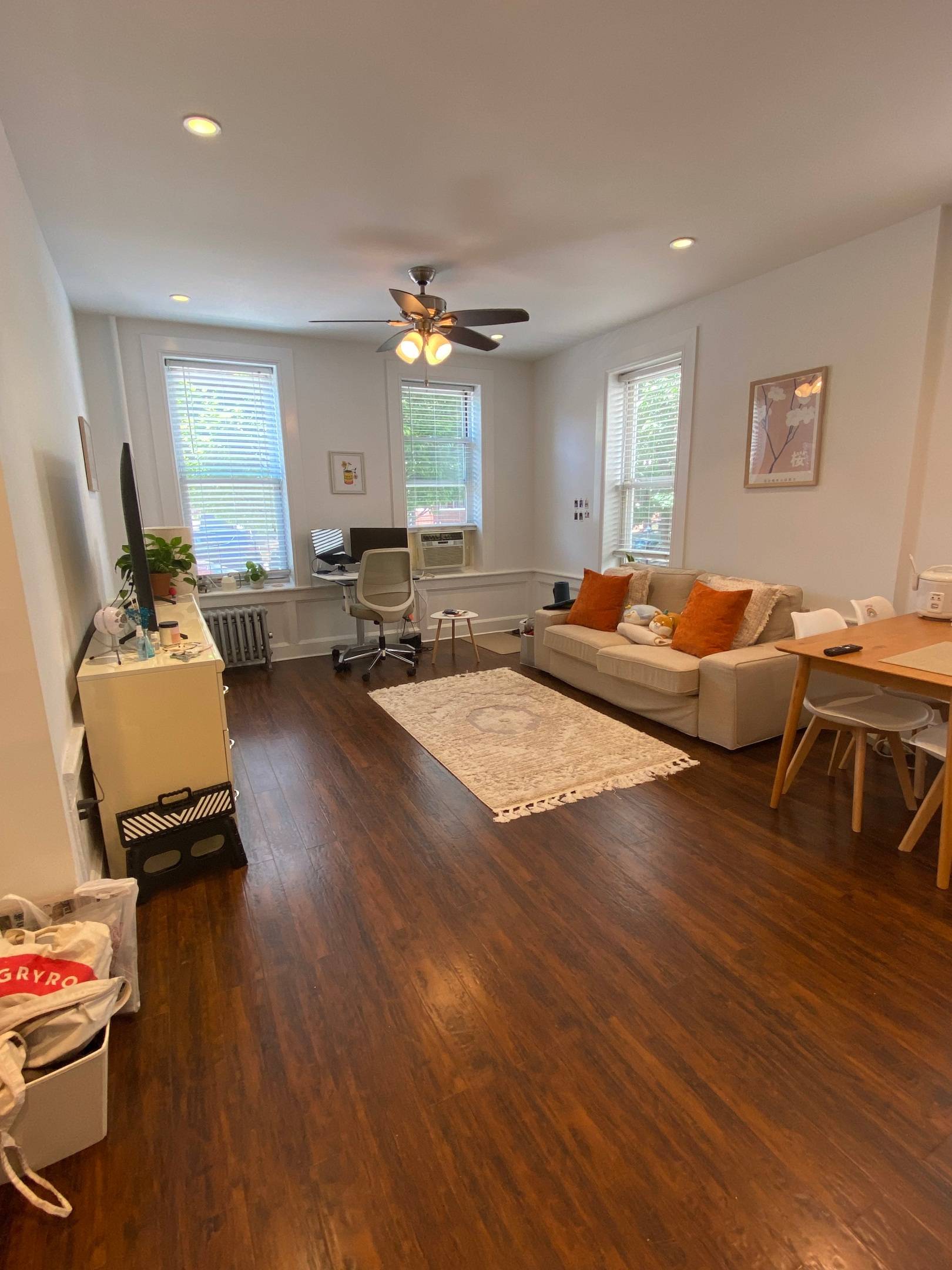 59 Louisa Street #1F, Brooklyn, NY 11218