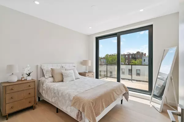 Brooklyn, NY 11222,232 Eckford Street #PH-A