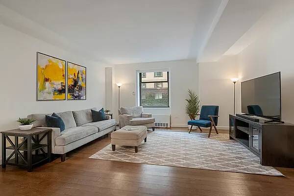 100 W 58TH Street #3C, Manhattan, NY 10019