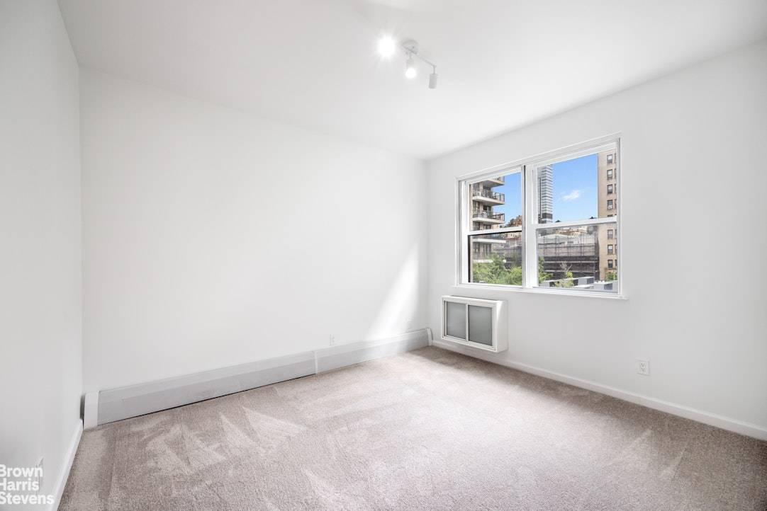 Manhattan, NY 10025,165 W 95TH Street #3N